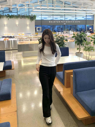 Semi-Banding Center Pintuck Straight Slacks Pants