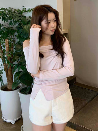 Delicate Fit Off-Shoulder Shirred Slim Long Sleeve T-shirt