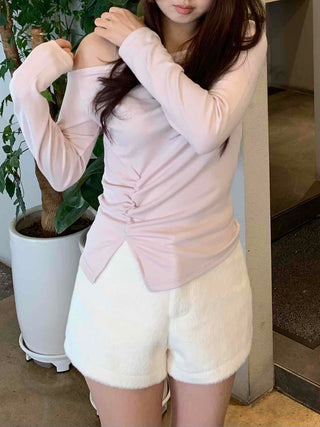 Delicate Fit Off-Shoulder Shirred Slim Long Sleeve T-shirt