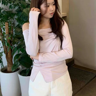 Delicate Fit Off-Shoulder Shirred Slim Long Sleeve T-shirt