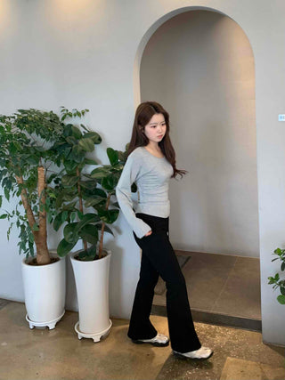 Slim Basic Round Neck Crop Long Sleeve Tee