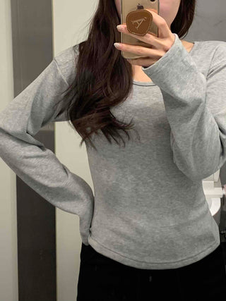 Slim Basic Round Neck Crop Long Sleeve Tee