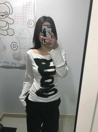 Front Lettering Pop Art Slim Fit Crew Neck T-shirt
