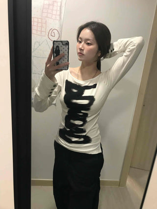 Front Lettering Pop Art Slim Fit Crew Neck T-shirt
