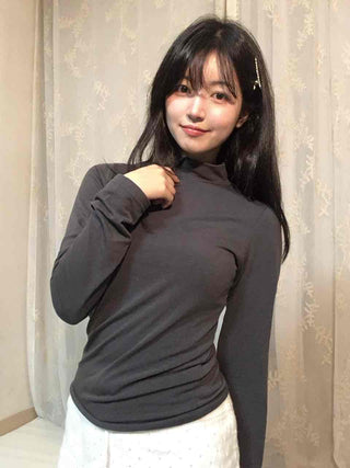 Stretch Cozy Fit High Neck Soft Layered Long Sleeve T-shirt
