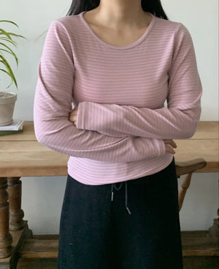 Delicate Fit Stretchy Ribbed Side Shirred Round Neck Long Sleeve Tee