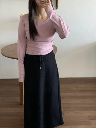 Delicate Fit Stretchy Ribbed Side Shirred Round Neck Long Sleeve Tee