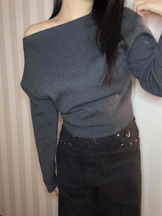 Side Shirred Wide Neck Crop Knit