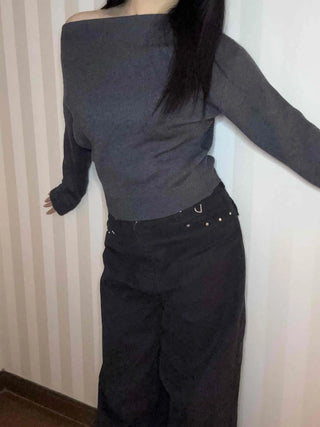 Side Shirred Wide Neck Crop Knit