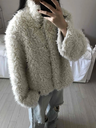 Fluffy Heathered Oversized Collared Short Fur Coat