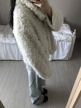 Fluffy Heathered Oversized Collared Short Fur Coat