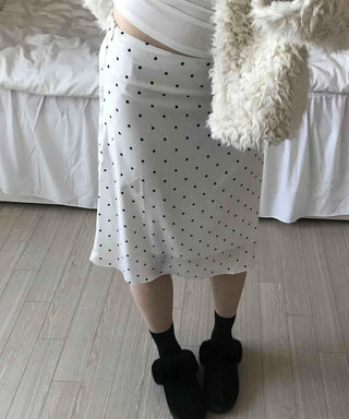 Cozy Ribbon Dot H-Line Midi Skirt