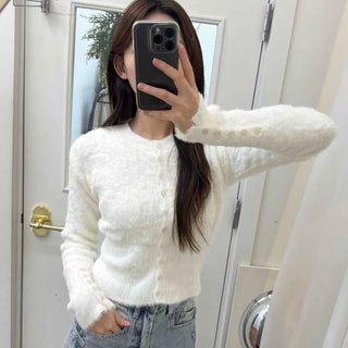 Cozy Voluminous Fur Slim Fit Round Cardigan