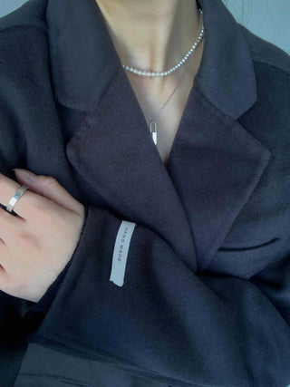 Minimal Shoulder Line Double Pocket Belt Coat