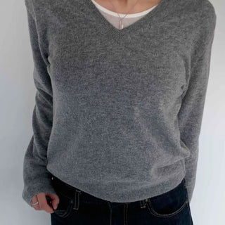 Soft Daily V-Neck Slim Fit Knit