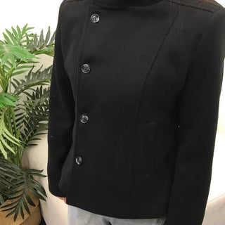 Slim tailored sharp collar diagonal button short coat