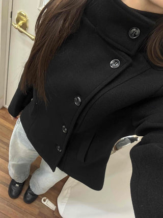 Slim tailored sharp collar diagonal button short coat