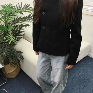 Slim tailored sharp collar diagonal button short coat