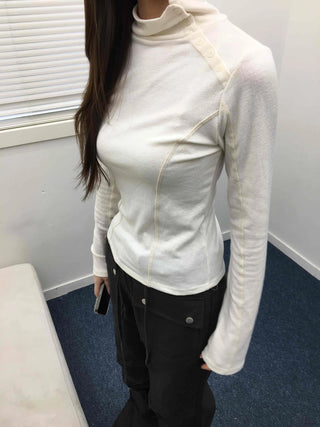 Modern Chic Turtleneck Cut-out Slim Fit Long Sleeve Tee