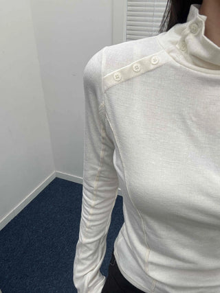 Modern Chic Turtleneck Cut-out Slim Fit Long Sleeve Tee