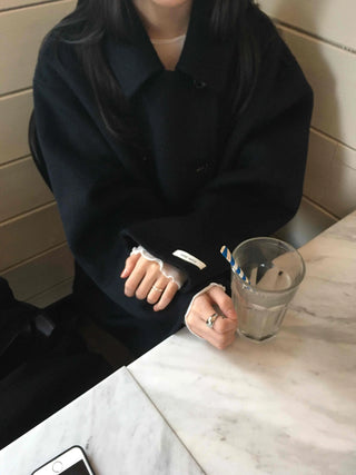 Minimal Loose Fit Single Belted Short Coat