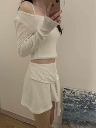 Drape Wrap Detail Horizontal Ribbed Crop Knit Elastic Banded Flare Shorts Two-Piece Set