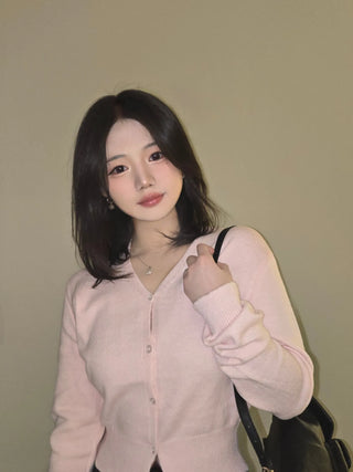 Sweat Pearl Button V-Neck Volume Sleeve Knit Cardigan