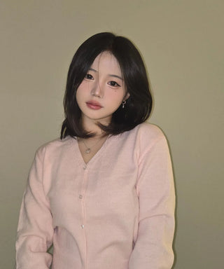 Sweat Pearl Button V-Neck Volume Sleeve Knit Cardigan