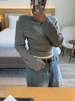 Off-shoulder Layered Thumbhole Crop Long Sleeve Tee