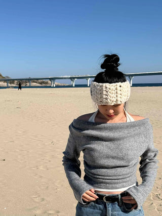 Off-shoulder Layered Thumbhole Crop Long Sleeve Tee