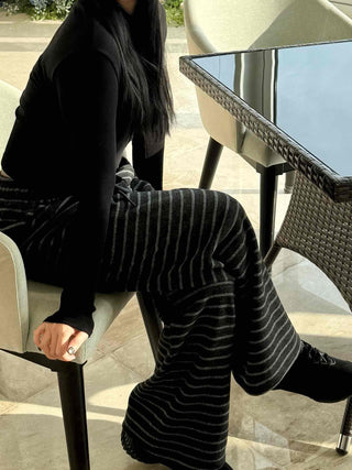 Bold Stripe Knit Pants