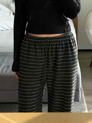 Bold Stripe Knit Pants