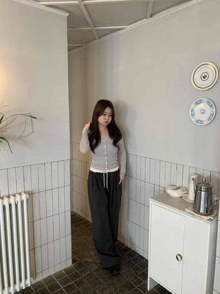 Semi-Balloon Drawstring High-Waisted Slacks
