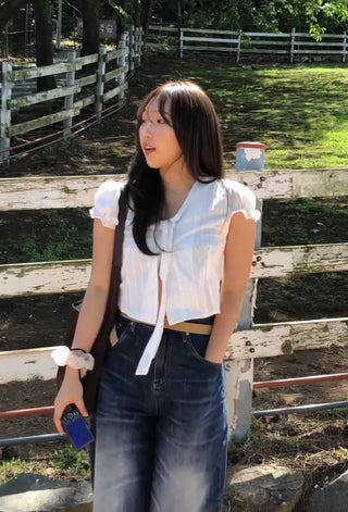 Kuri Petit Puff Ribbon Blouse