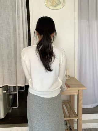 Minimal Collarless Slim Fit Cropped Cardigan