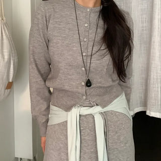 Daily Round Neck Slim Fit Knit Cardigan