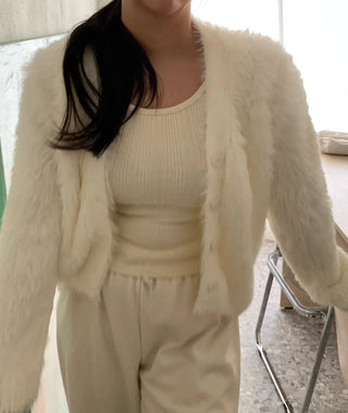 Feminine Shoulder Fur Point Crop Knit Cardigan