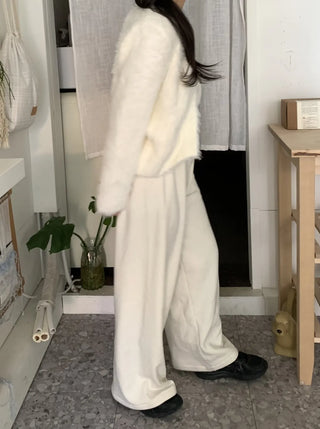 Feminine Shoulder Fur Point Crop Knit Cardigan