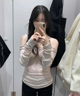 Shirred Shoulder Cutout Slim Line Rib Long Sleeve T-shirt
