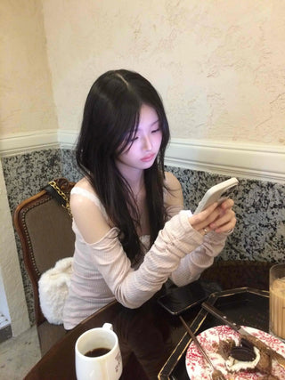 Shirred Shoulder Cutout Slim Line Rib Long Sleeve T-shirt