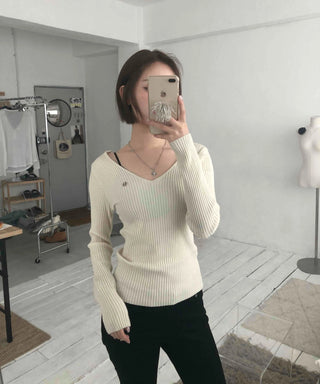 Simple Minimal Round Quilted Rib Knit