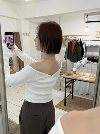Straight Neckline Asymmetrical Shirred Sleeve Crop Knit