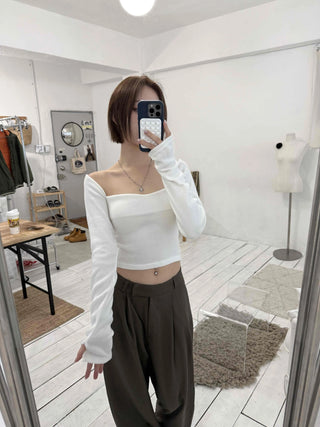Straight Neckline Asymmetrical Shirred Sleeve Crop Knit