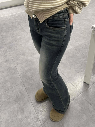 Center fade line washed straight denim pants