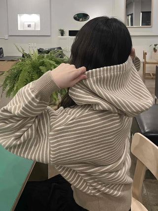 Soft Mood Half-Neck Border Loose Fit Zip-Up