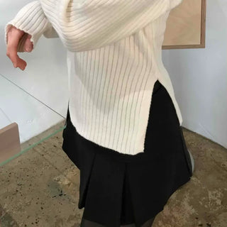 Classic Minimal Wrap Point Knit Skirt