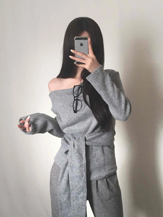 Off-shoulder Lace-up Shirred Loose Fit Long Sleeve T-shirt