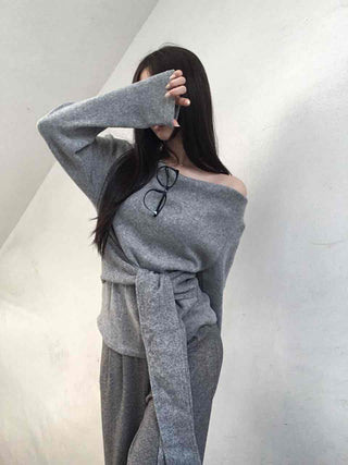 Off-shoulder Lace-up Shirred Loose Fit Long Sleeve T-shirt