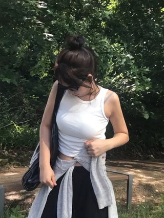 Amo High-Neck Simple Sleeveless