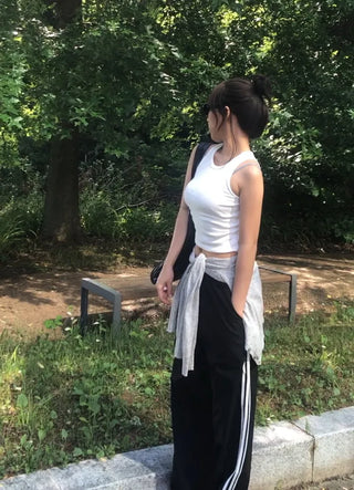 Madou Crinkly Three-Stripe Training Pants